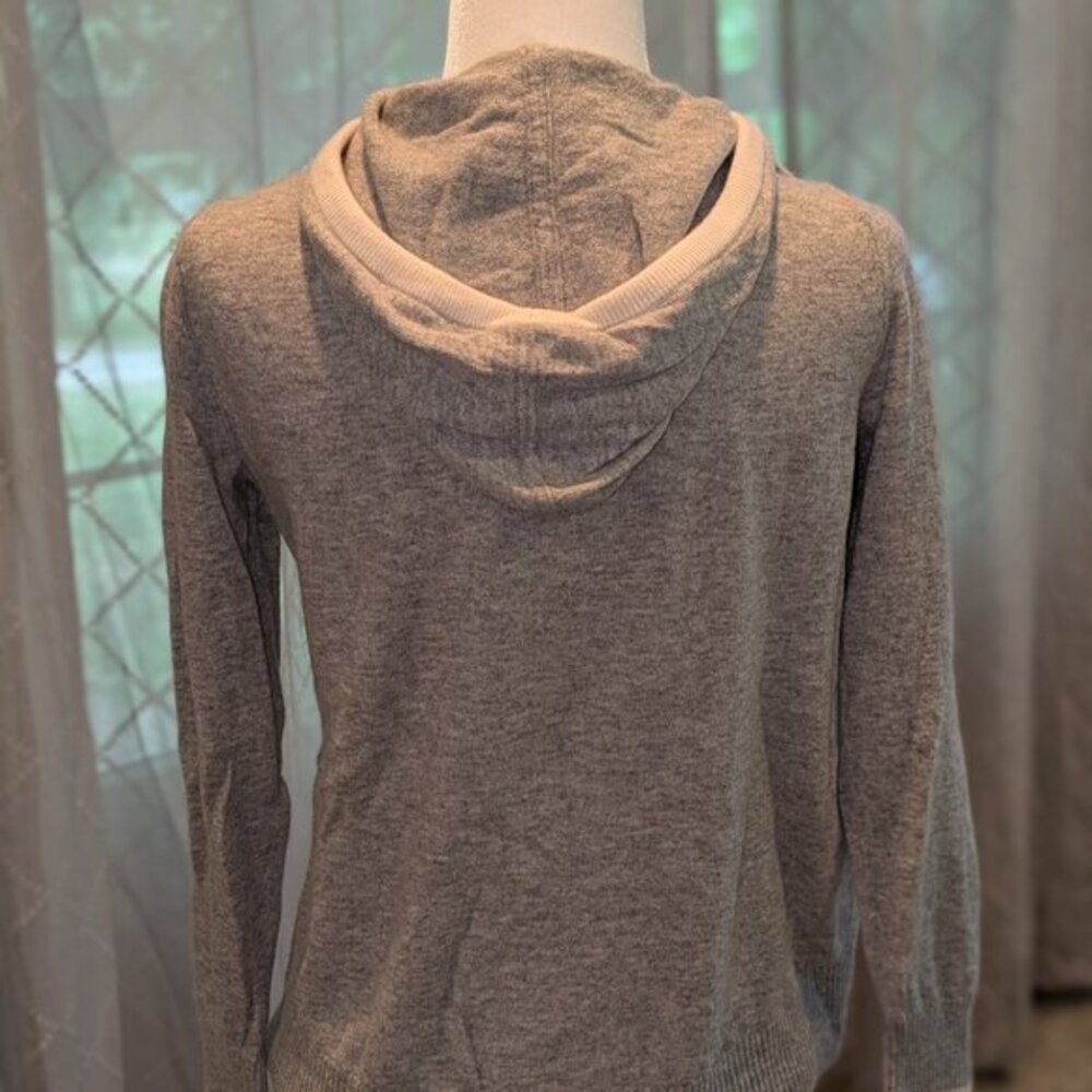 Summersalt Coziest Cashmere Blend Hoodie Wolf/White Sand‎ Small - Picture 2 of 2